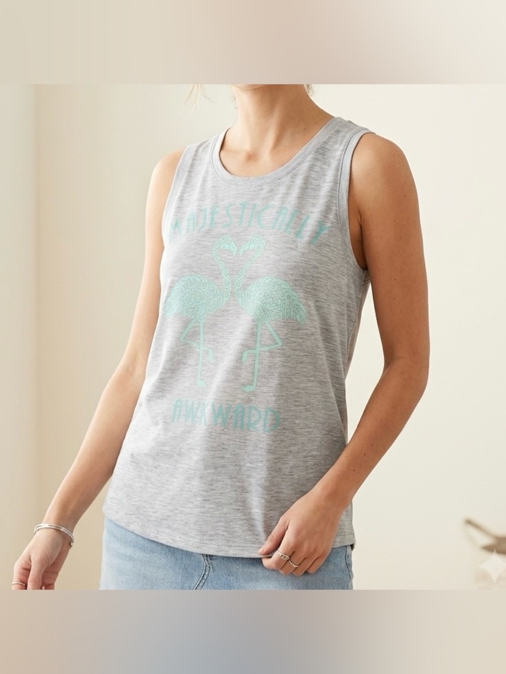 Old Navy Active V Back Sleeveless Statement Tank Top Womens Size M